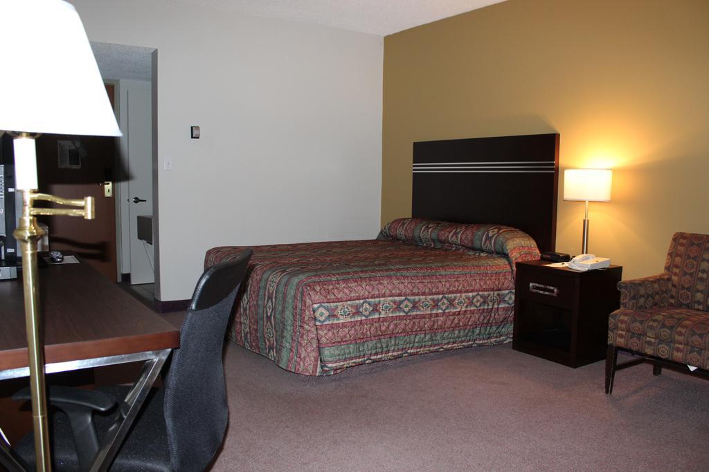 Inn Walking Eagle & 3*