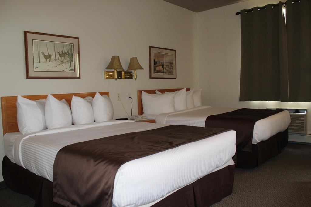 Inn Walking Eagle & 3*